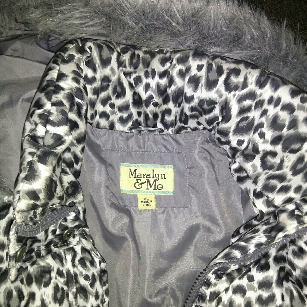 Jacket - Picture 4 of 4